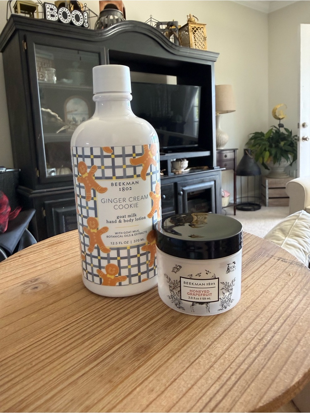 Beekman 1802 Ginger Cream Cookie Goat Milk Lotion& Honeyed Grapefruit cream